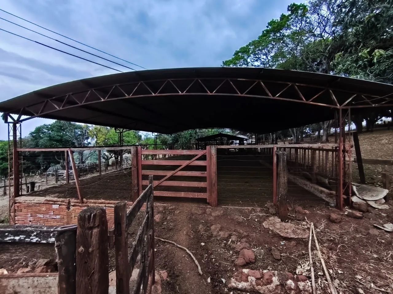 Fazenda à Venda 