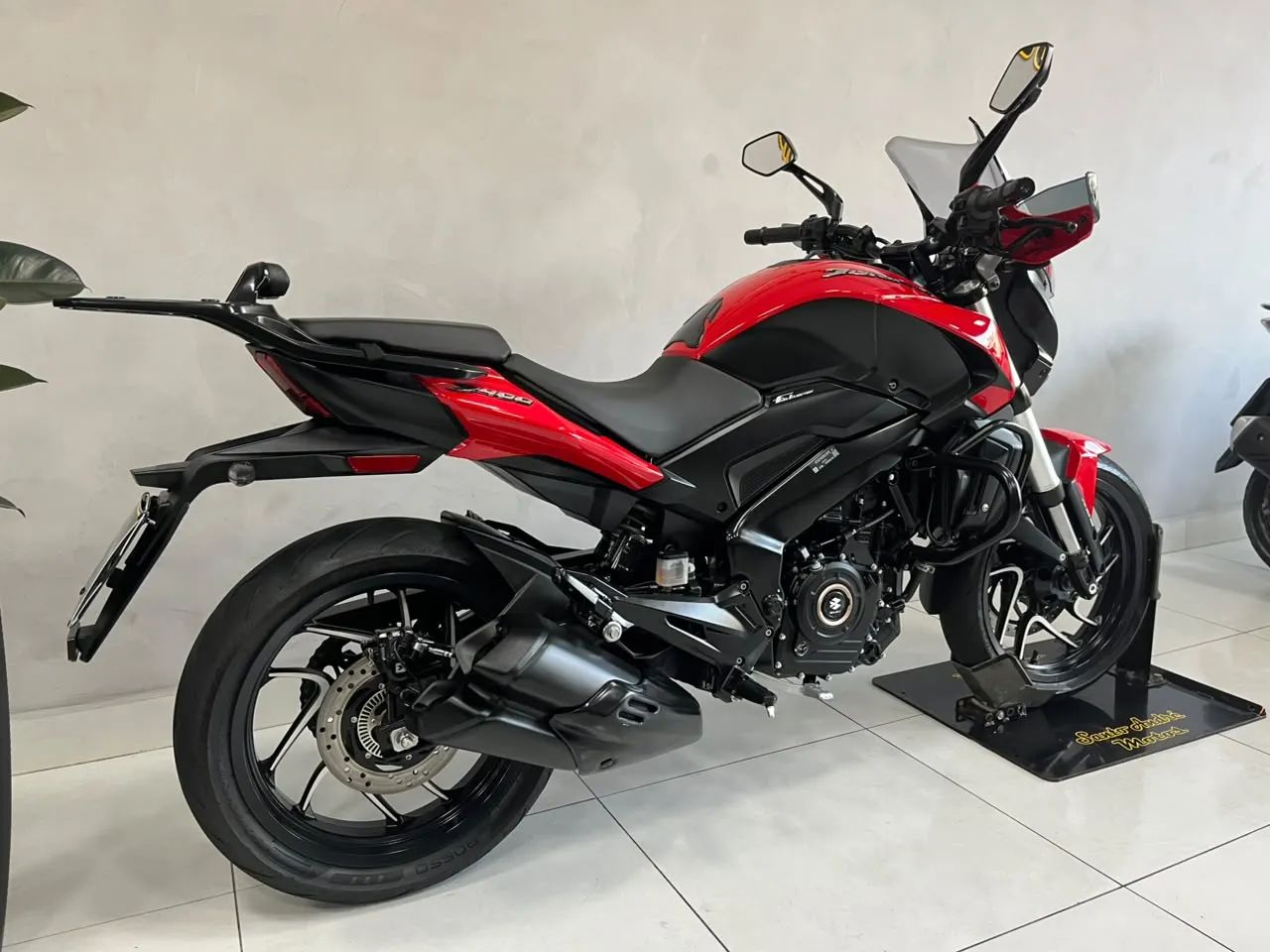 Bajaj DOMINAR 400  - Foto 3