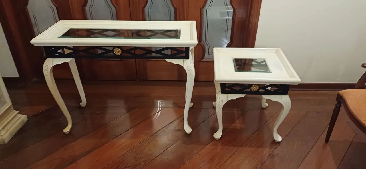 Conjunto aparador e mesa lateral - Foto 2