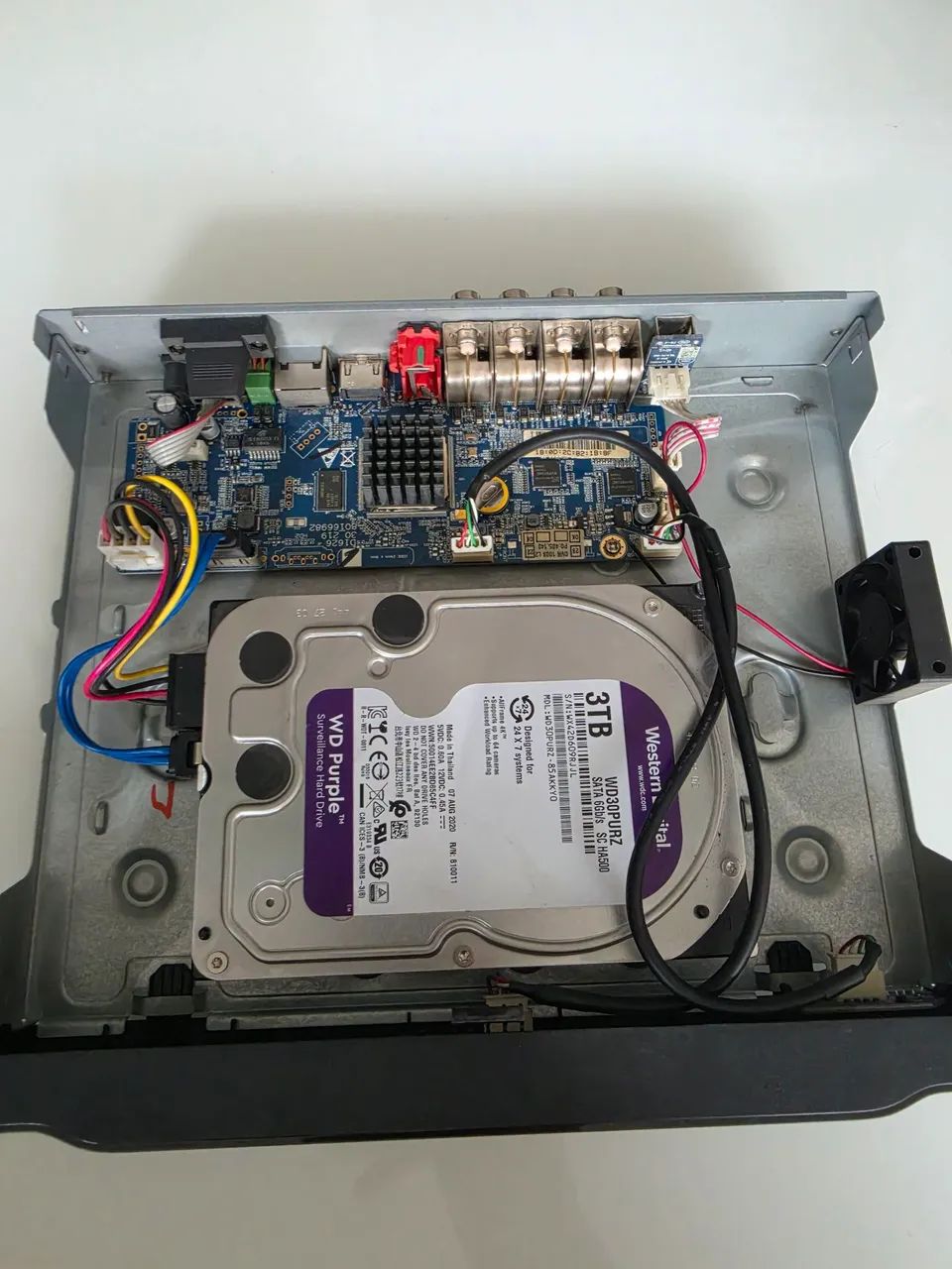 Gravador Digital Intelbras MHDX 1008 3tb + 8 Cameras multi HD - Foto 5