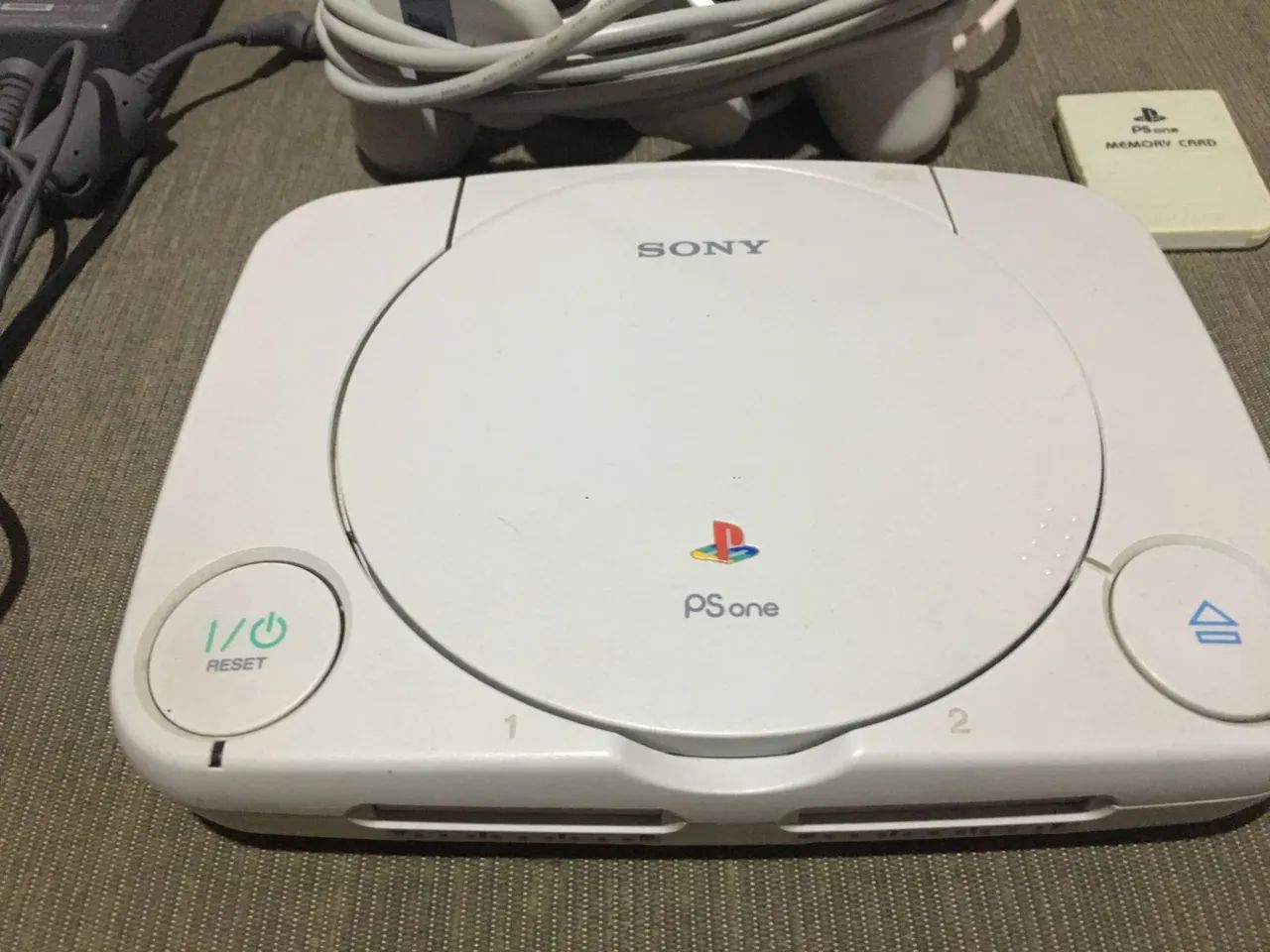Playstation, pse one em ótimo estado de conservação  - Foto 2