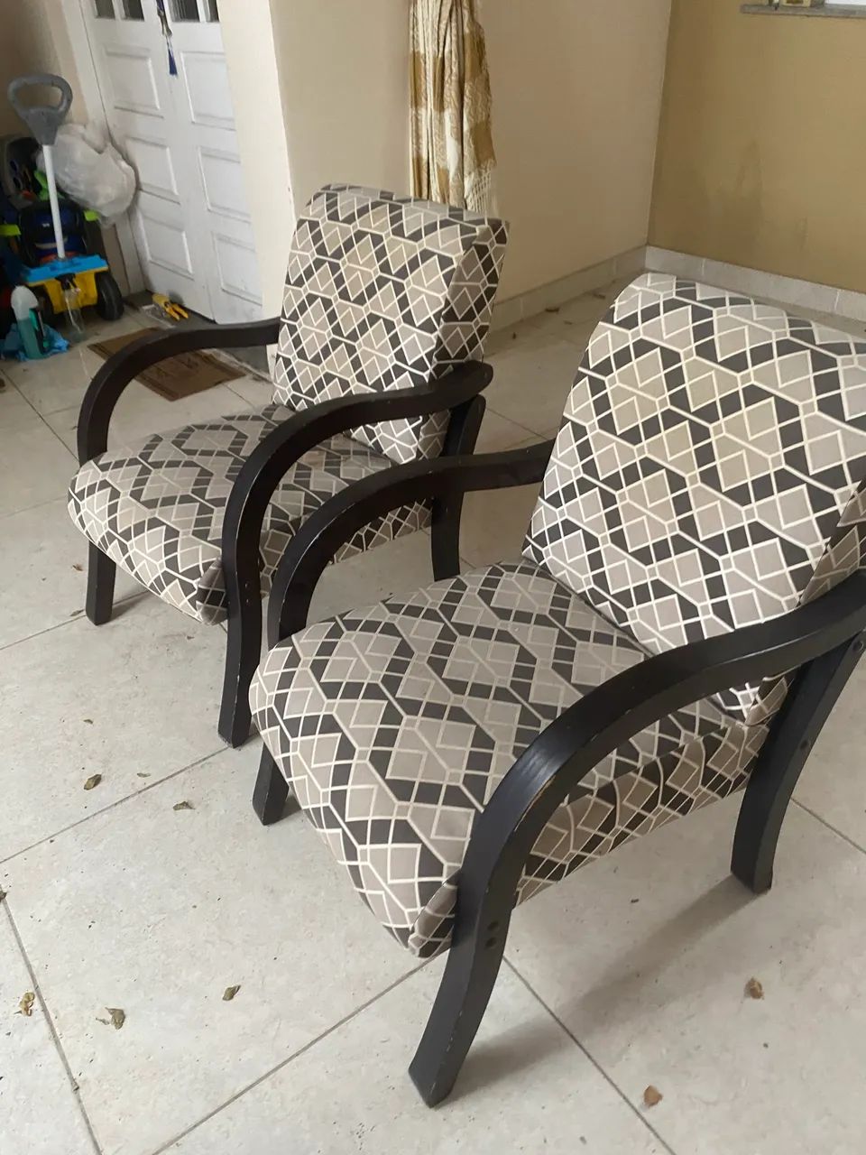 Poltronas de braço  - Foto 2