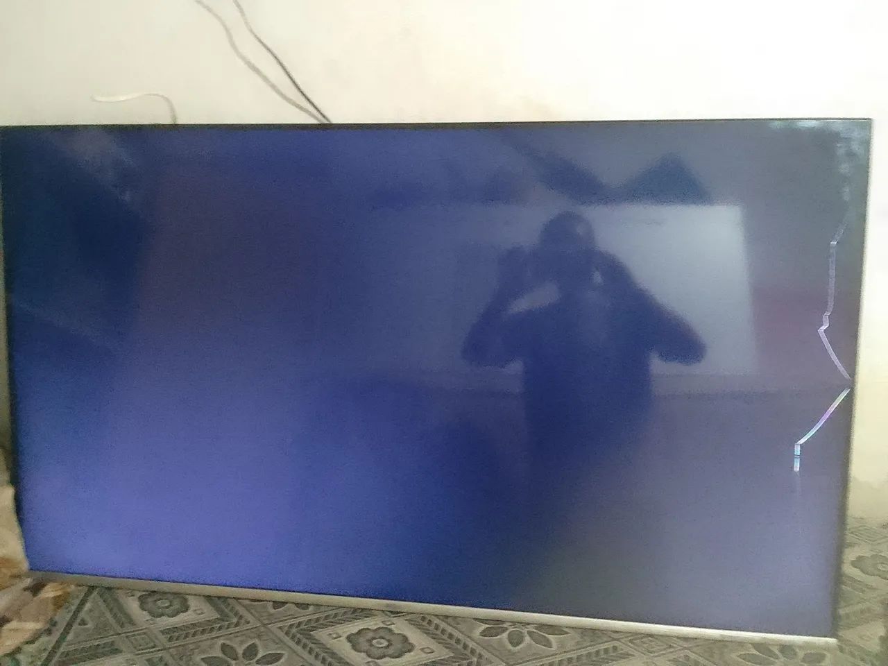 tv philco 55 polegadas 4k uhd defeito de tela, aproveitar peças