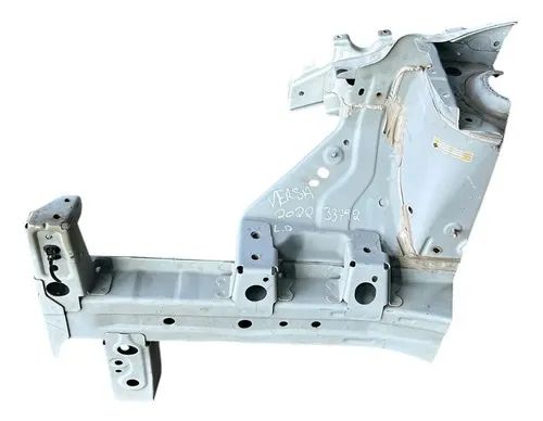 Recorte Ponta Longarina Direita Nissan Versa 2022 Branco