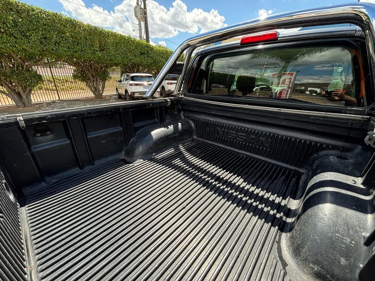 Nissan Frontier Frontier XE CD 4x4 2.5 TB Diesel 2010