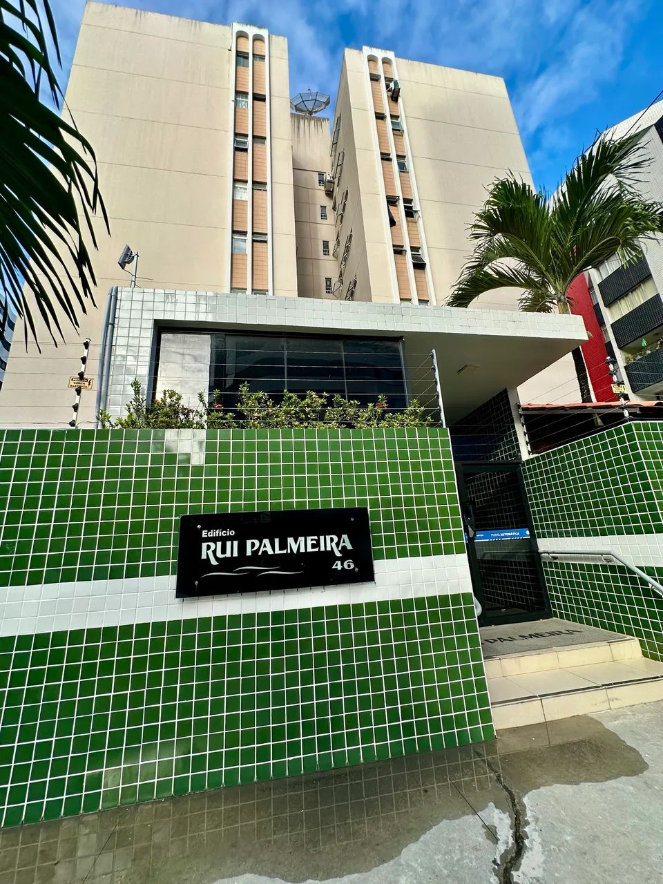 ALUGO 2/4 NA PONTA VERDE 