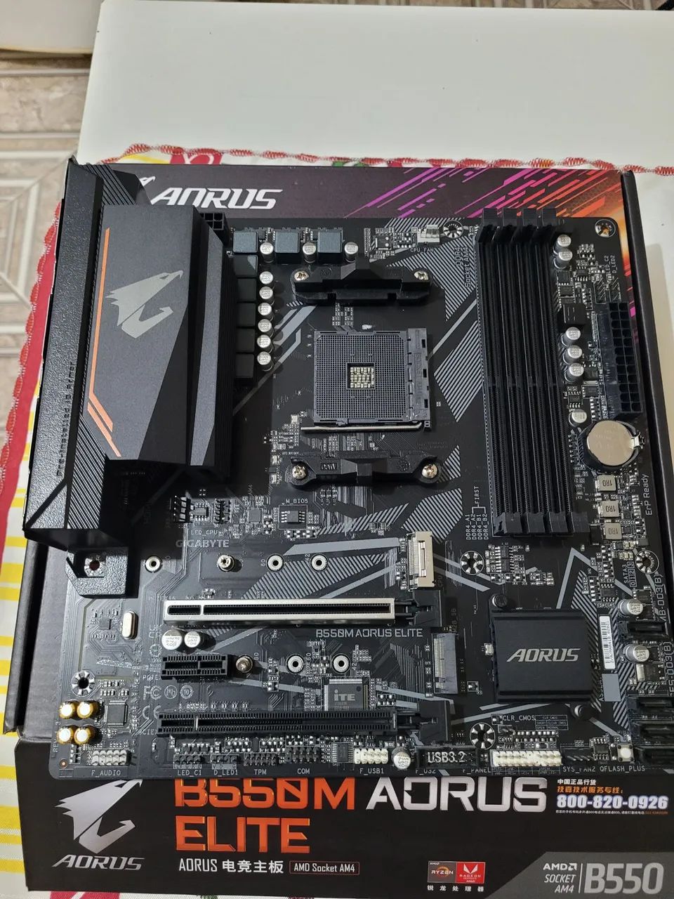 Placa mãe B550m Aorus Elite