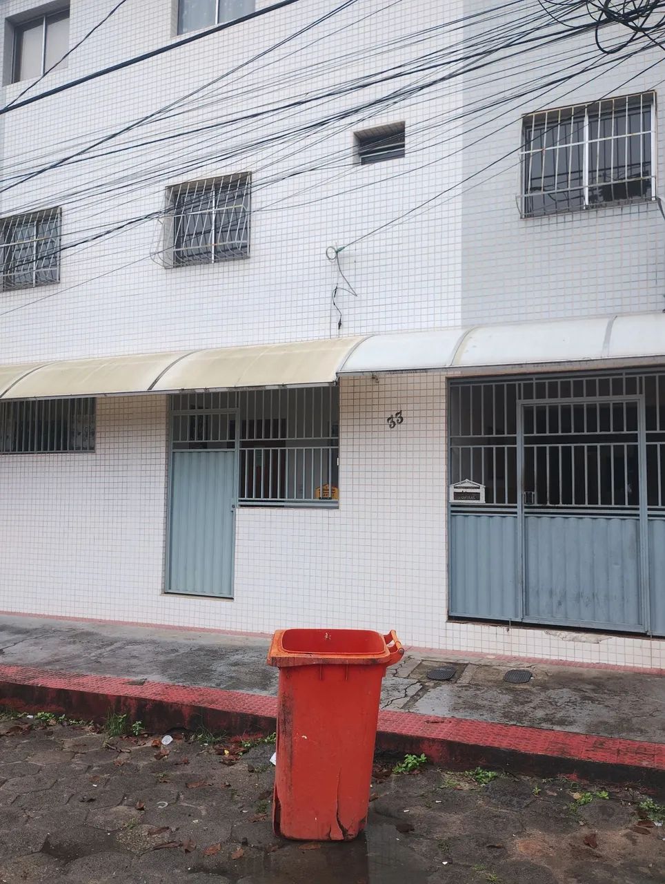Alugo apt dois quartos 