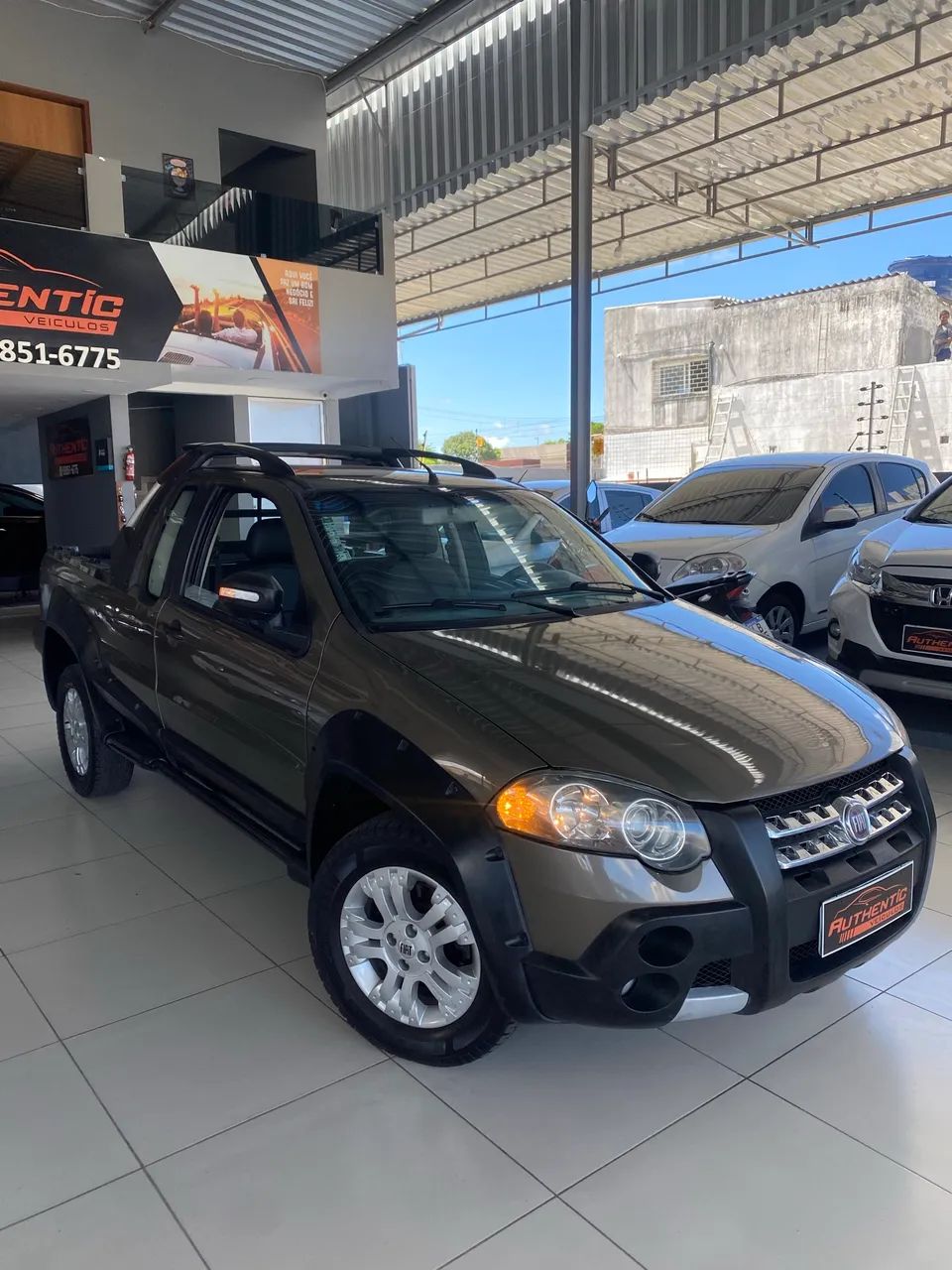 Fiat Strada Adventure 1.8/ 1.8 Locker Flex CE 2012 - Foto 5