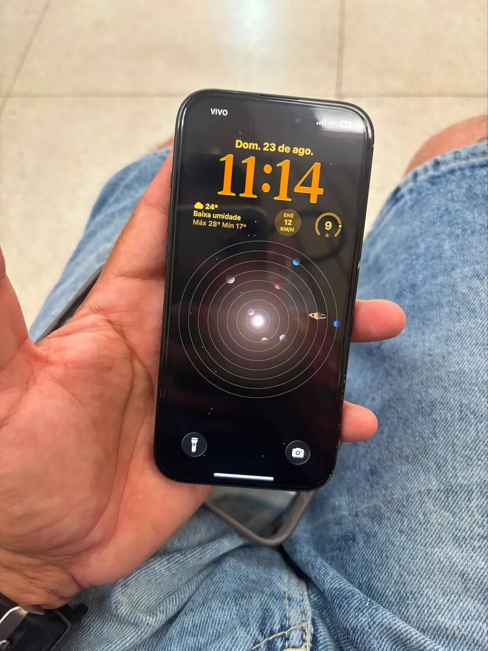 Iphone 15 Black - 128Gb - Foto 4