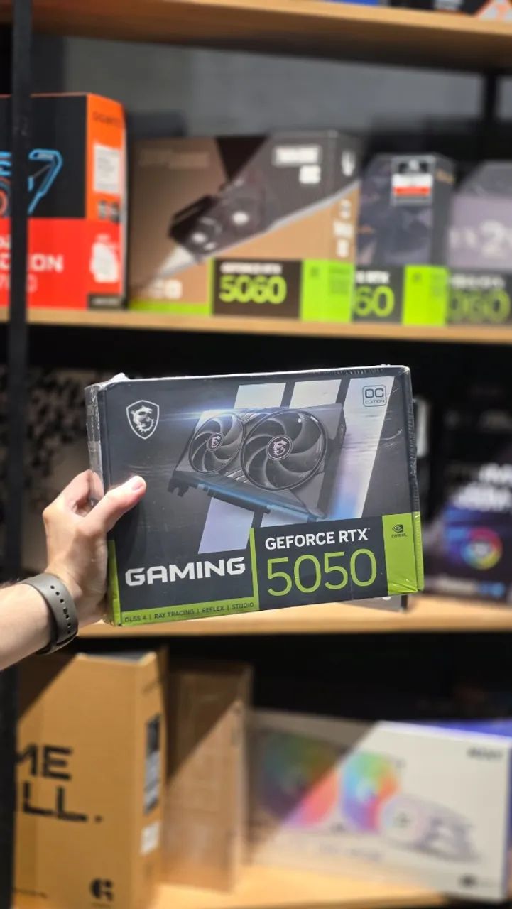 Placa de vídeo MSI Gaming RTX 5050 8GB - Nova e lacrada