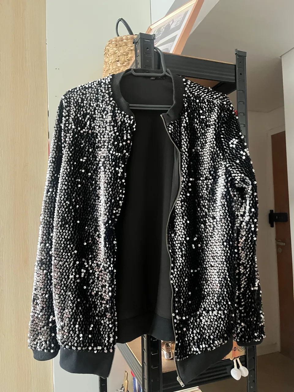 Jaqueta bomber paetês 