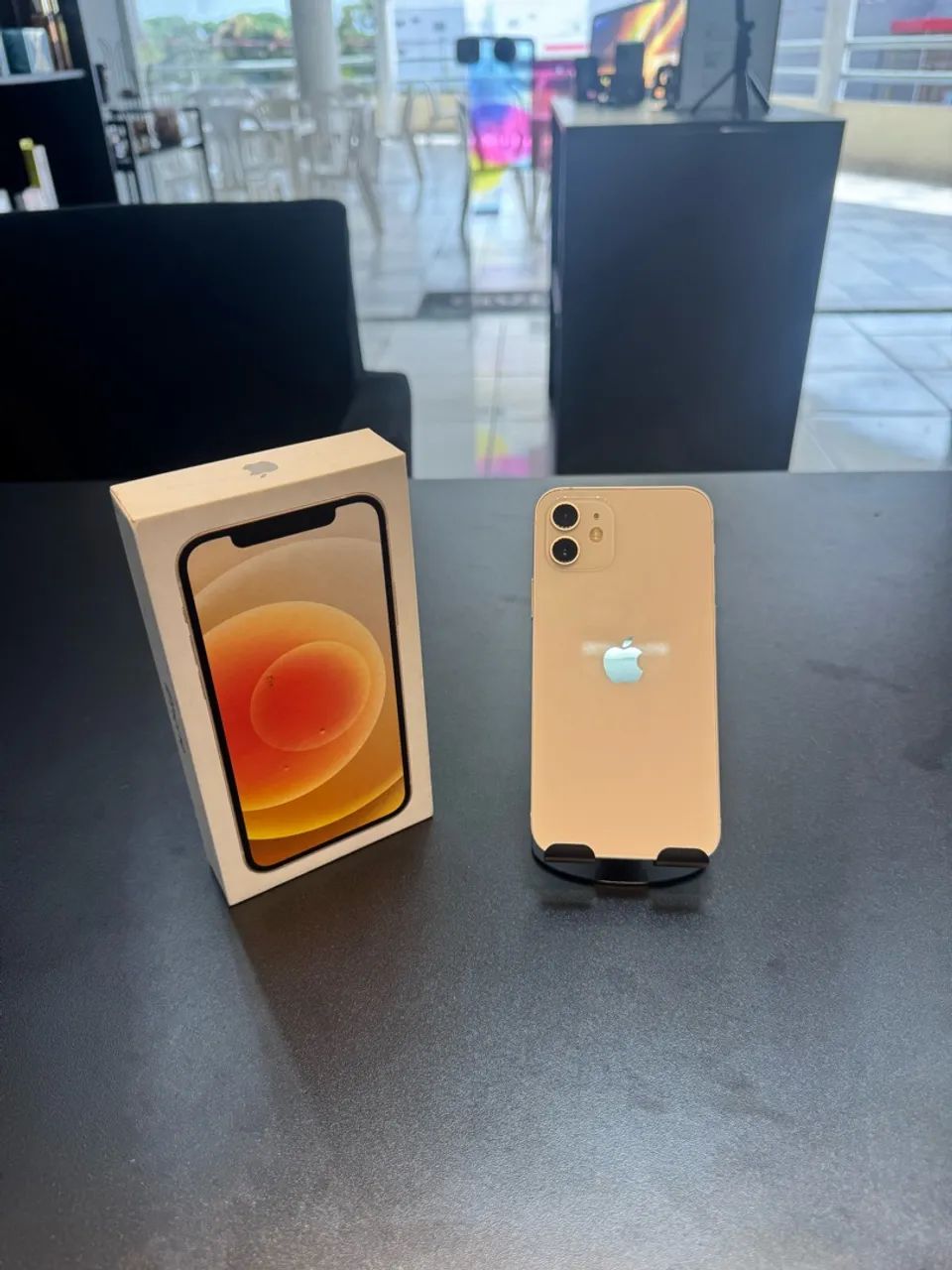 iPhone 12 - 128 com caixa - Foto 3