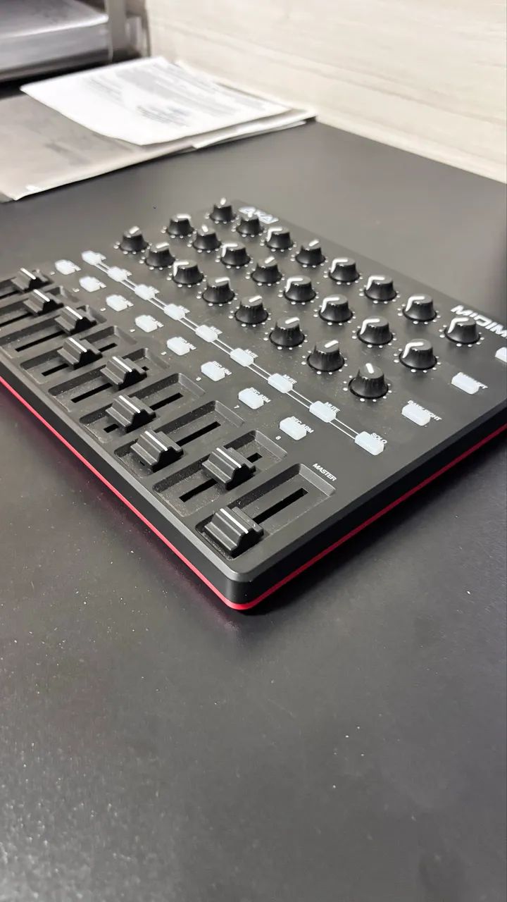 CONTROLADORA MIDI 