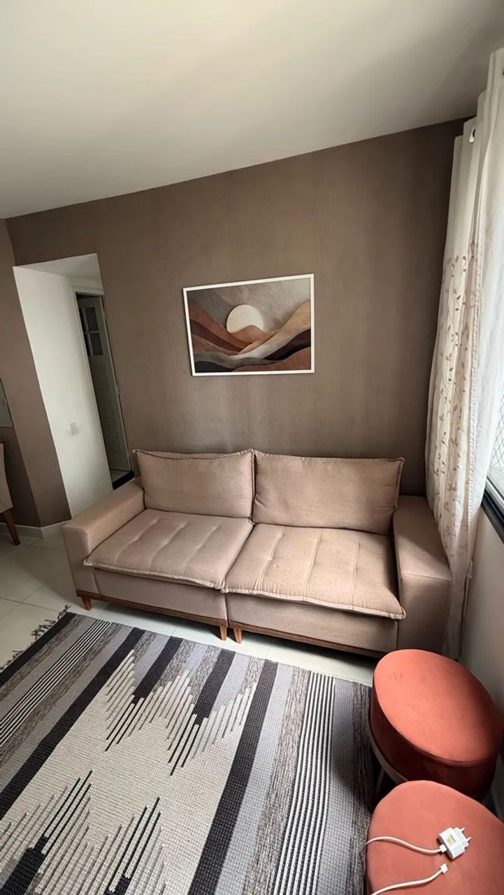 Sofá Moderno à Venda 