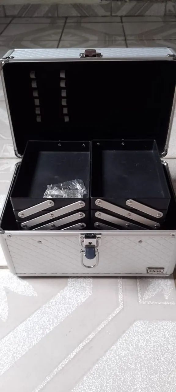 Vendo maleta de maquiagem  - Foto 4