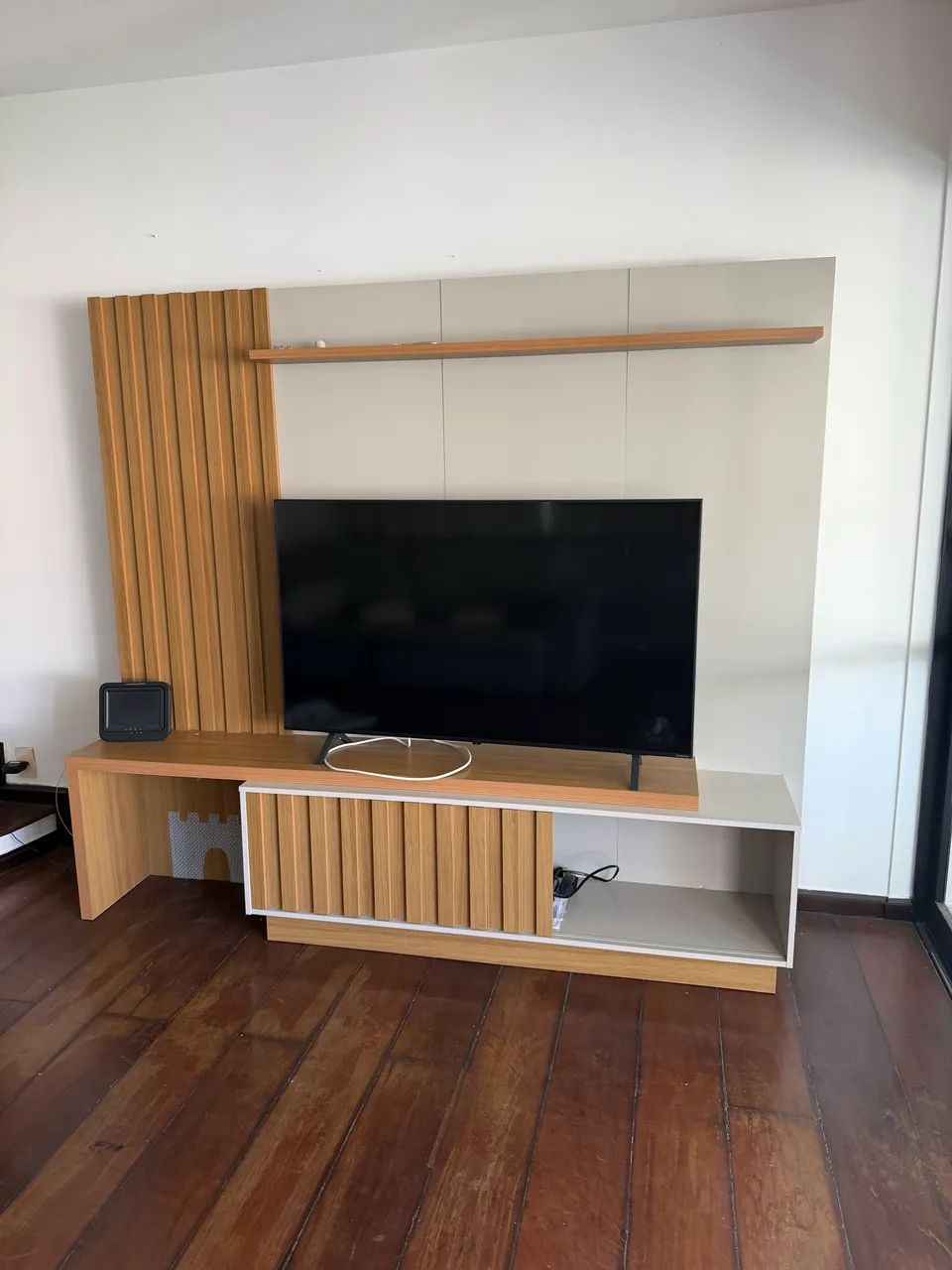 Estante com Painel para TV e Rack  - Foto 4