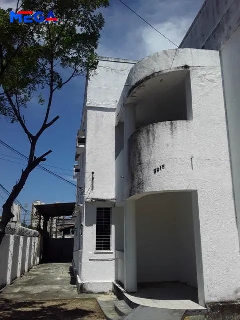 Casa com 8 quartos no bairro Benfica em Fortaleza, CE - Foto 4