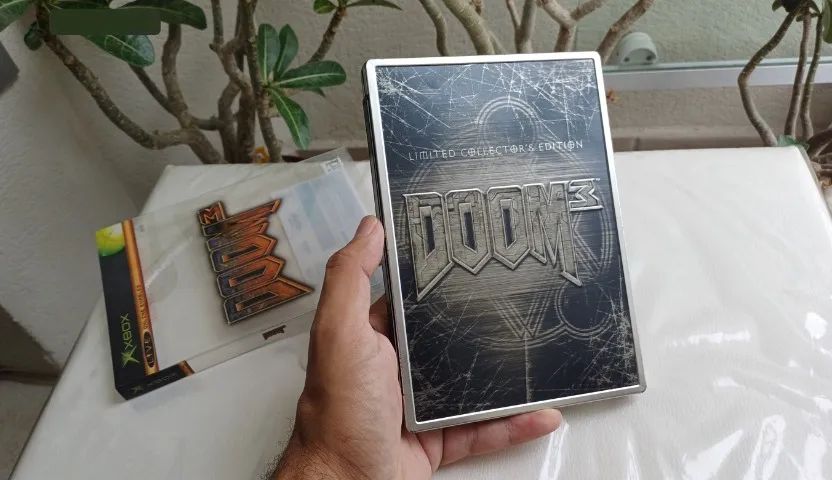 Jogo Doom 3 Limited Collectors Steel Book Xbox/xbox 360 Excelente - Foto 4