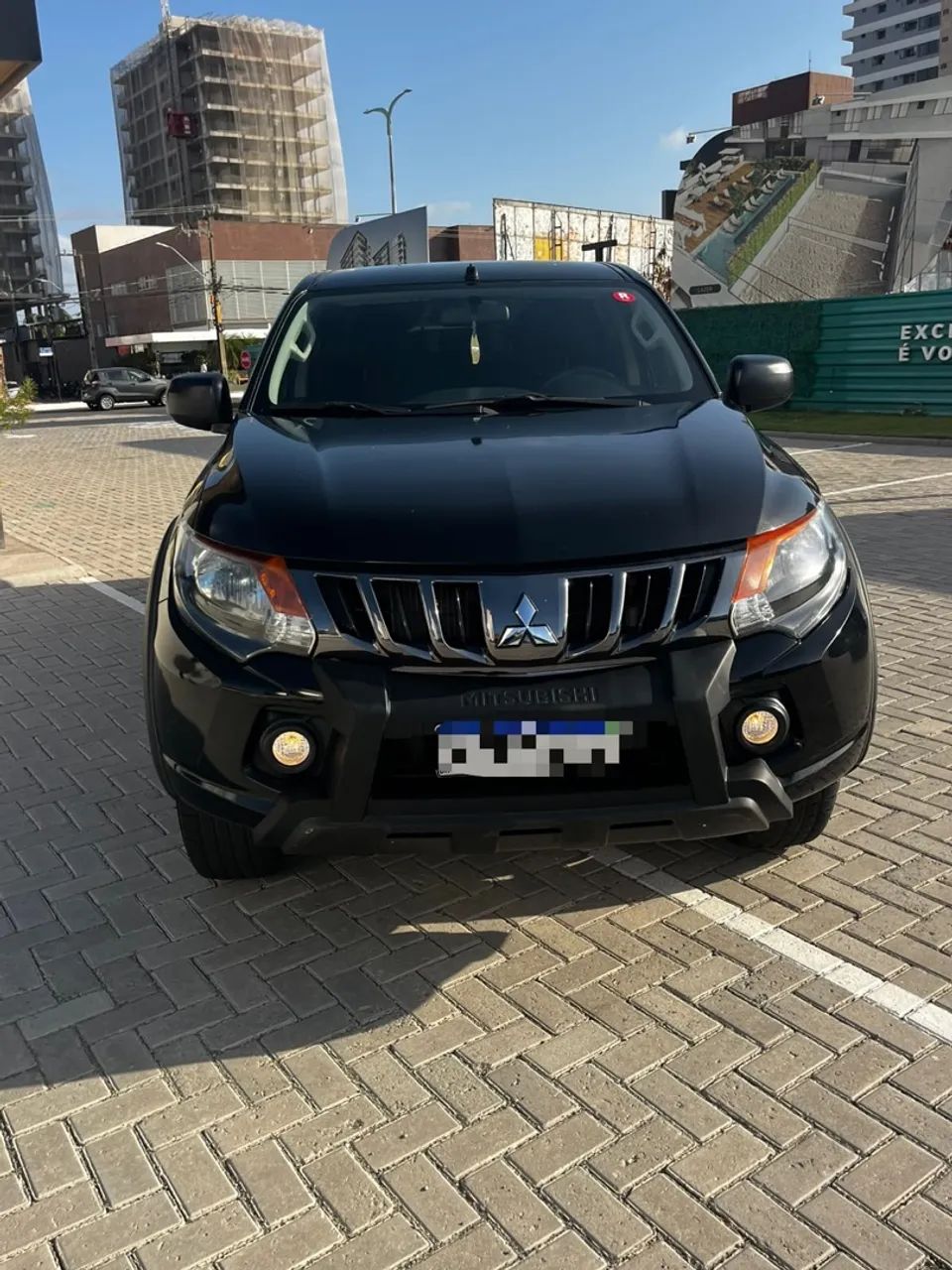 Mitsubishi L200 L200 Tri. Outdo. GLS 2.4 CD 4x4 Die. Aut 2023
