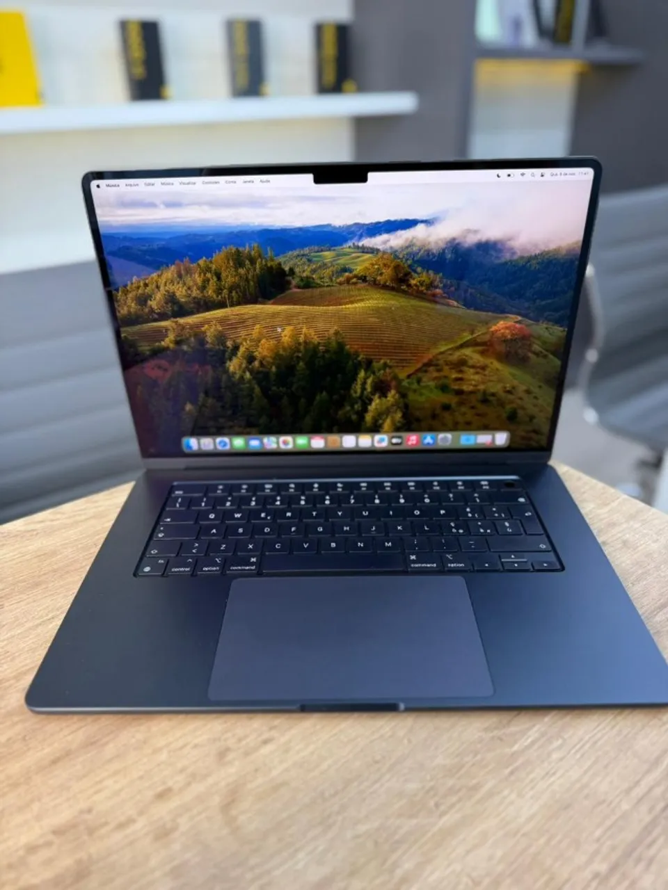 MacBook Air M1 256GB 16GB RAM Cinza Seminovo | Loja Física