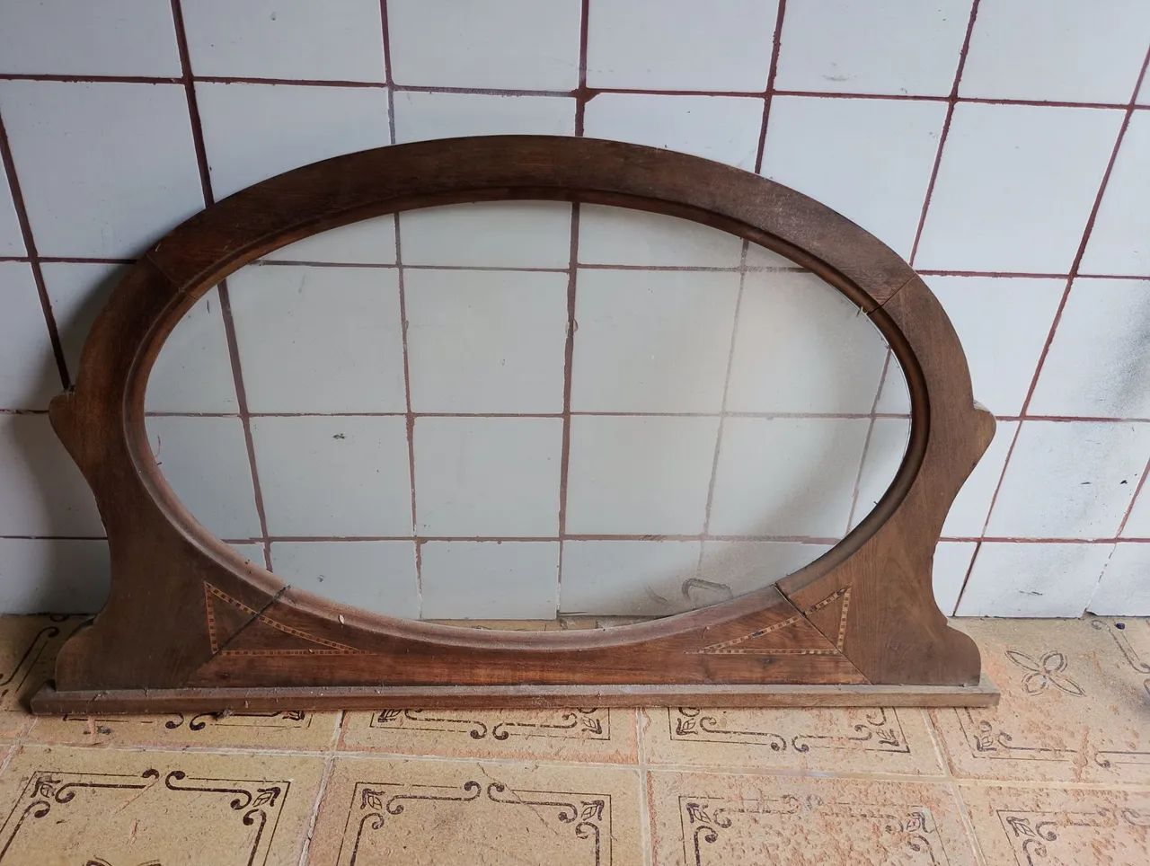 Quadro para lavatório antigo