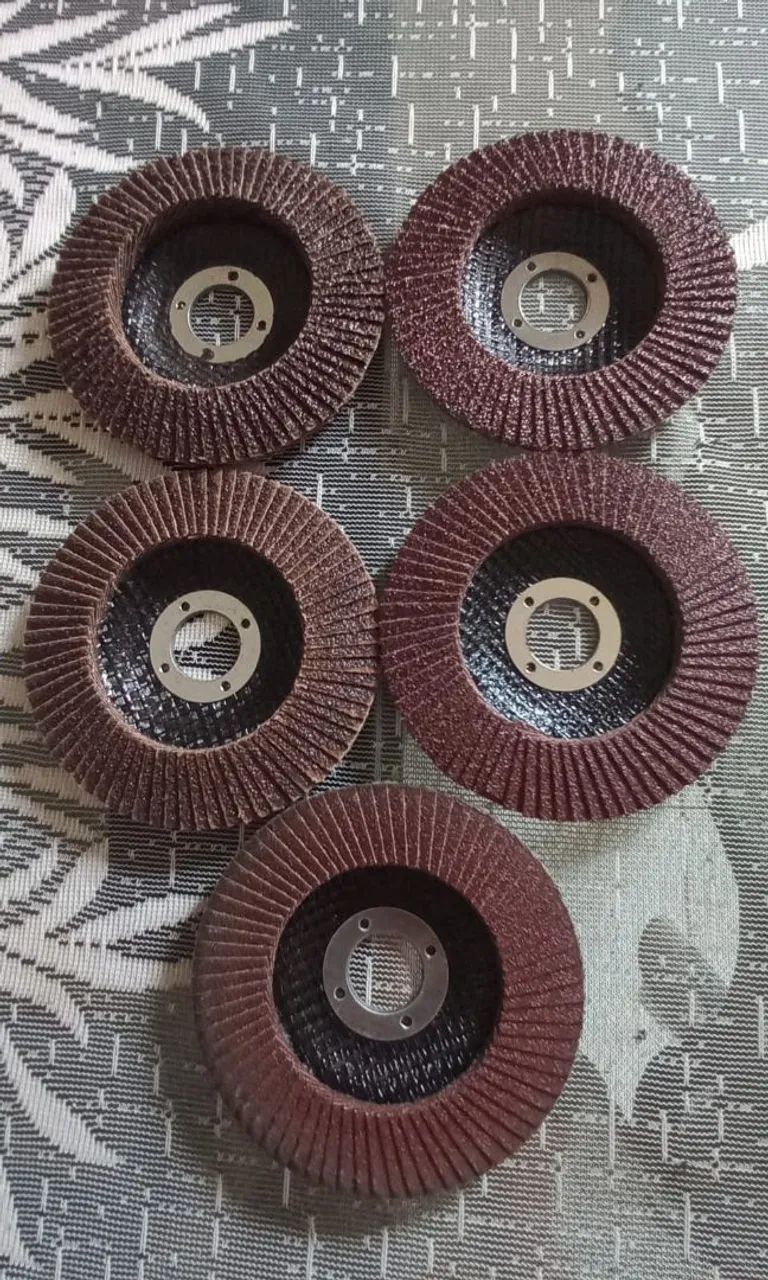 VENDO ESMERILHADEIRA SKIL COMPLETA  - Foto 4