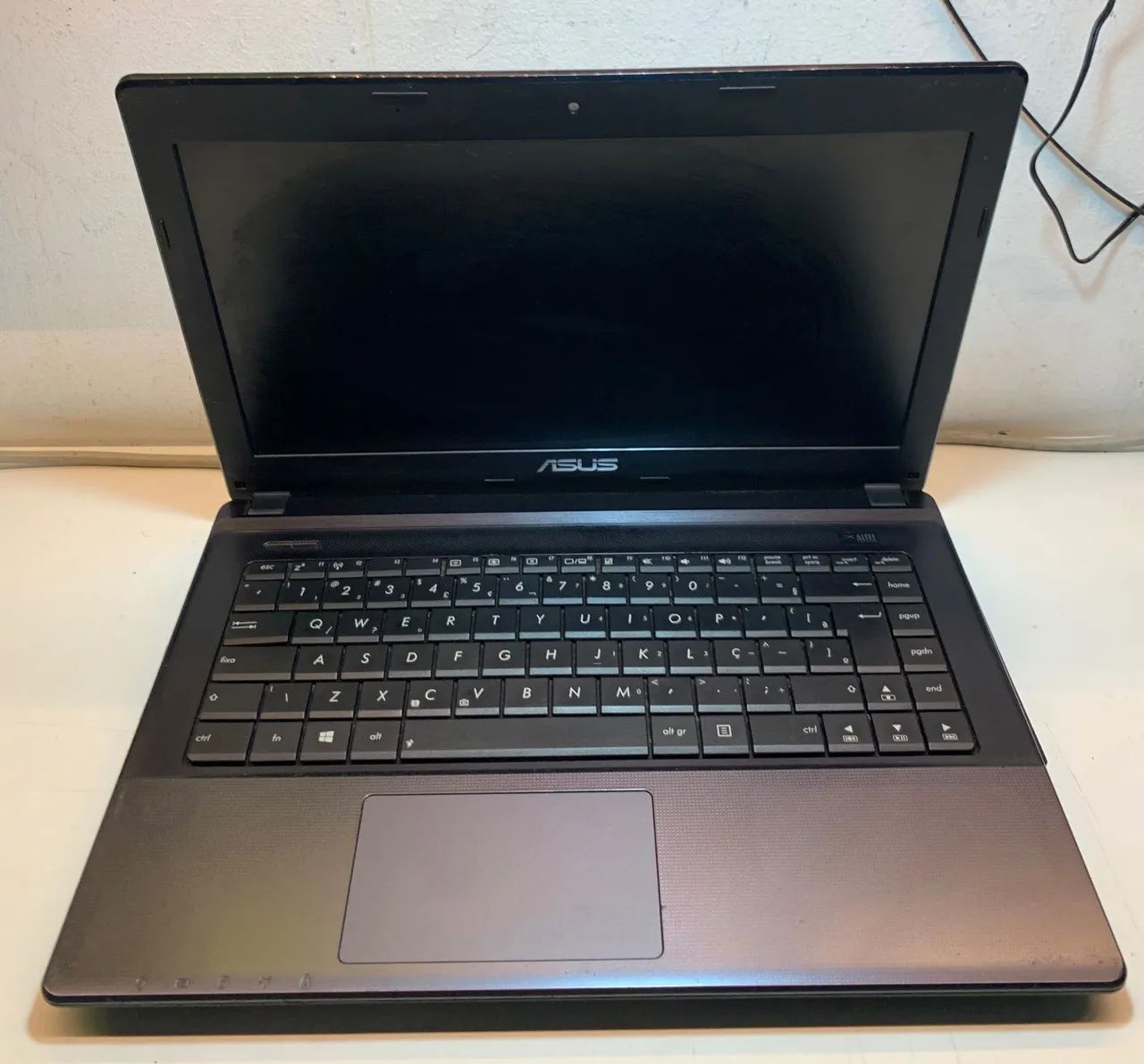 ? Leia Descrição Asus Dual Core | 4GB RAM | HD de 320GB