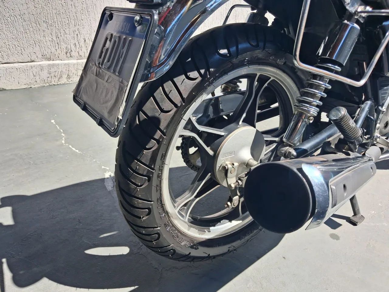 Suzuki Intruder - Foto 3