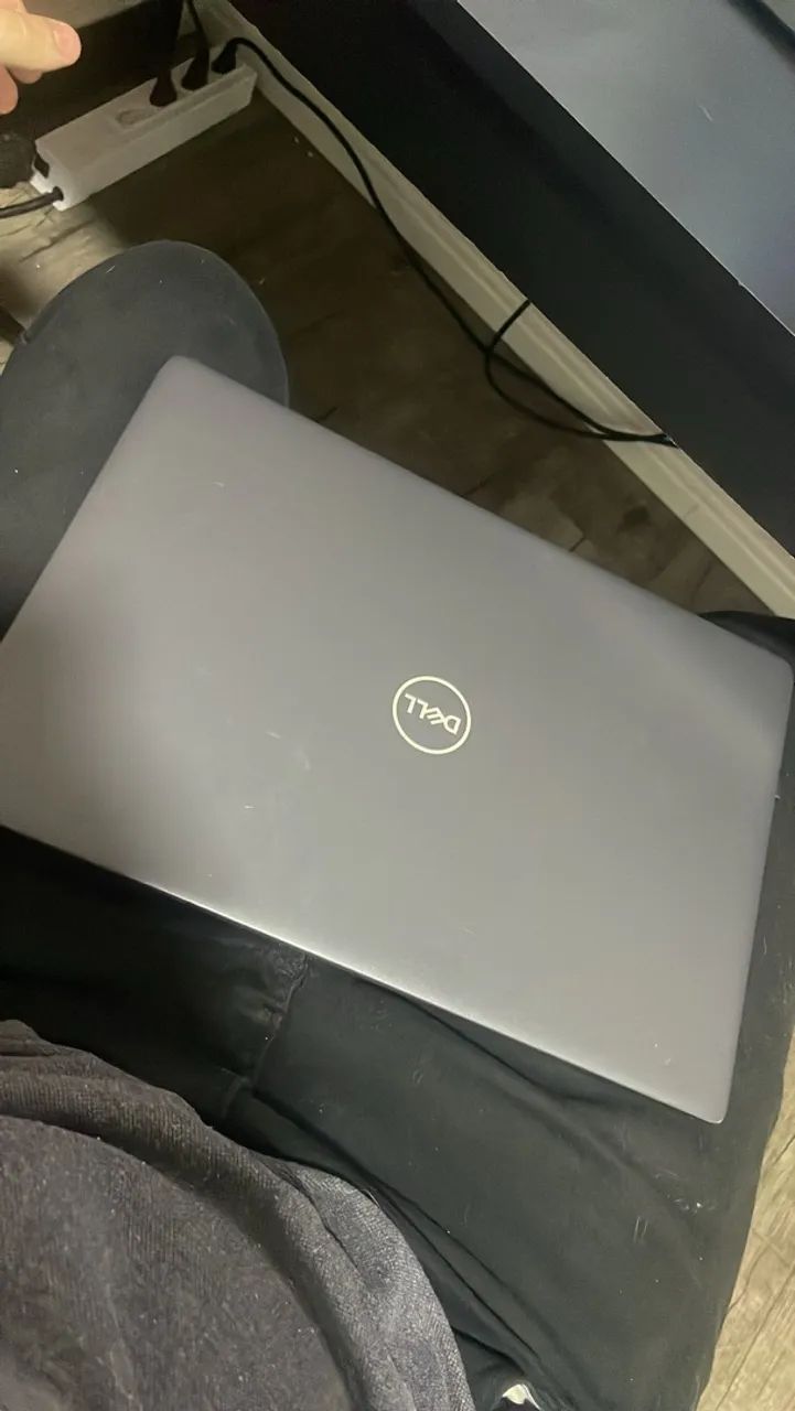 Note Dell Latitude3410  - Foto 3