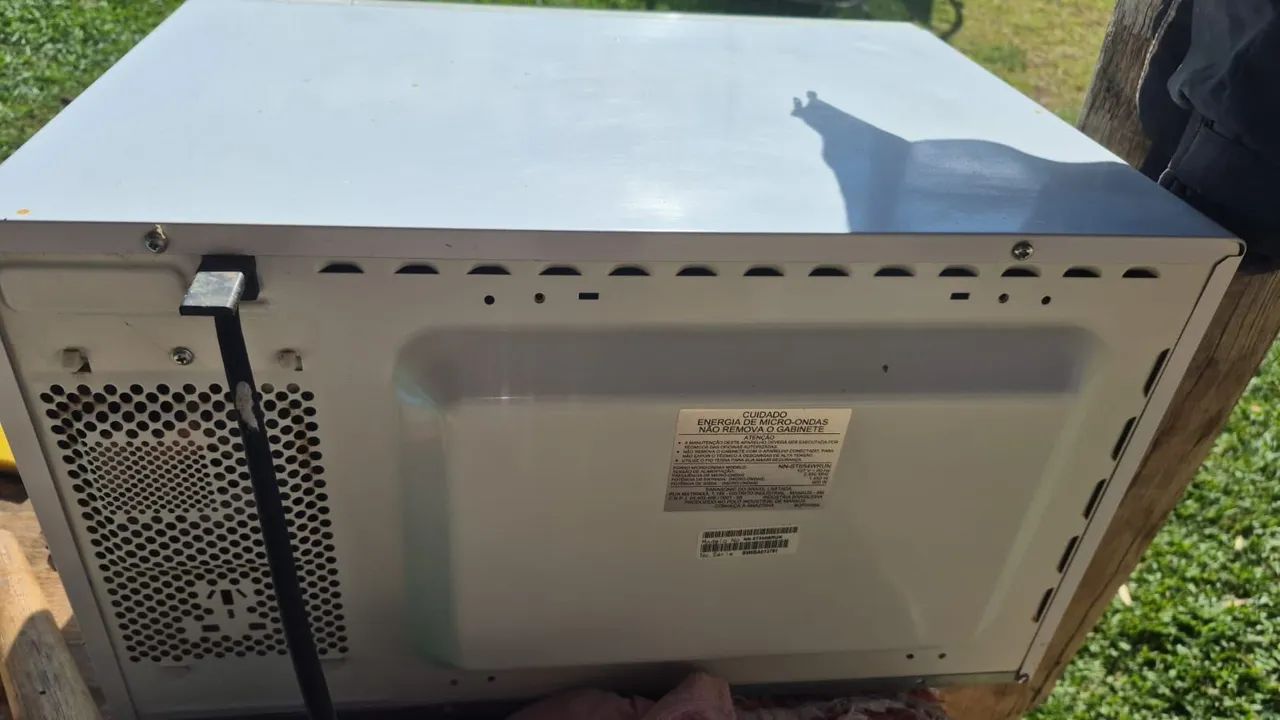Vendo microondas Panasonic 32L  - Foto 3