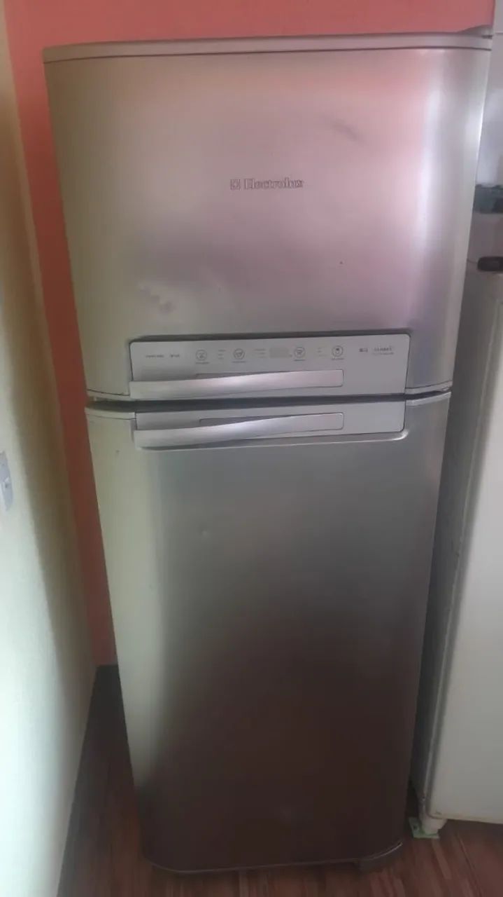 Geladeira Eletrolux 