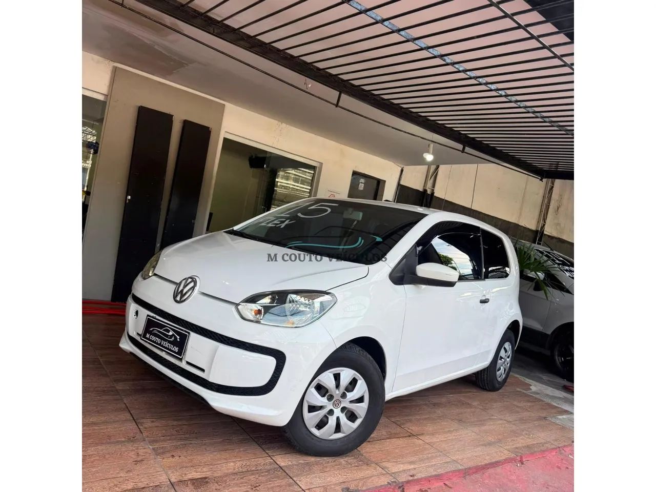 Volkswagen Up! up! take 1.0 T. Flex 12V 3p 2015