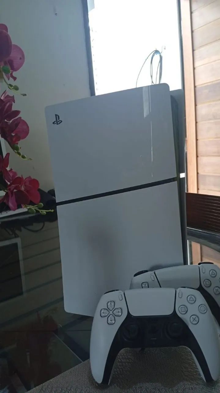 PS5 Slim 856GB 2 controles+Base - Foto 3