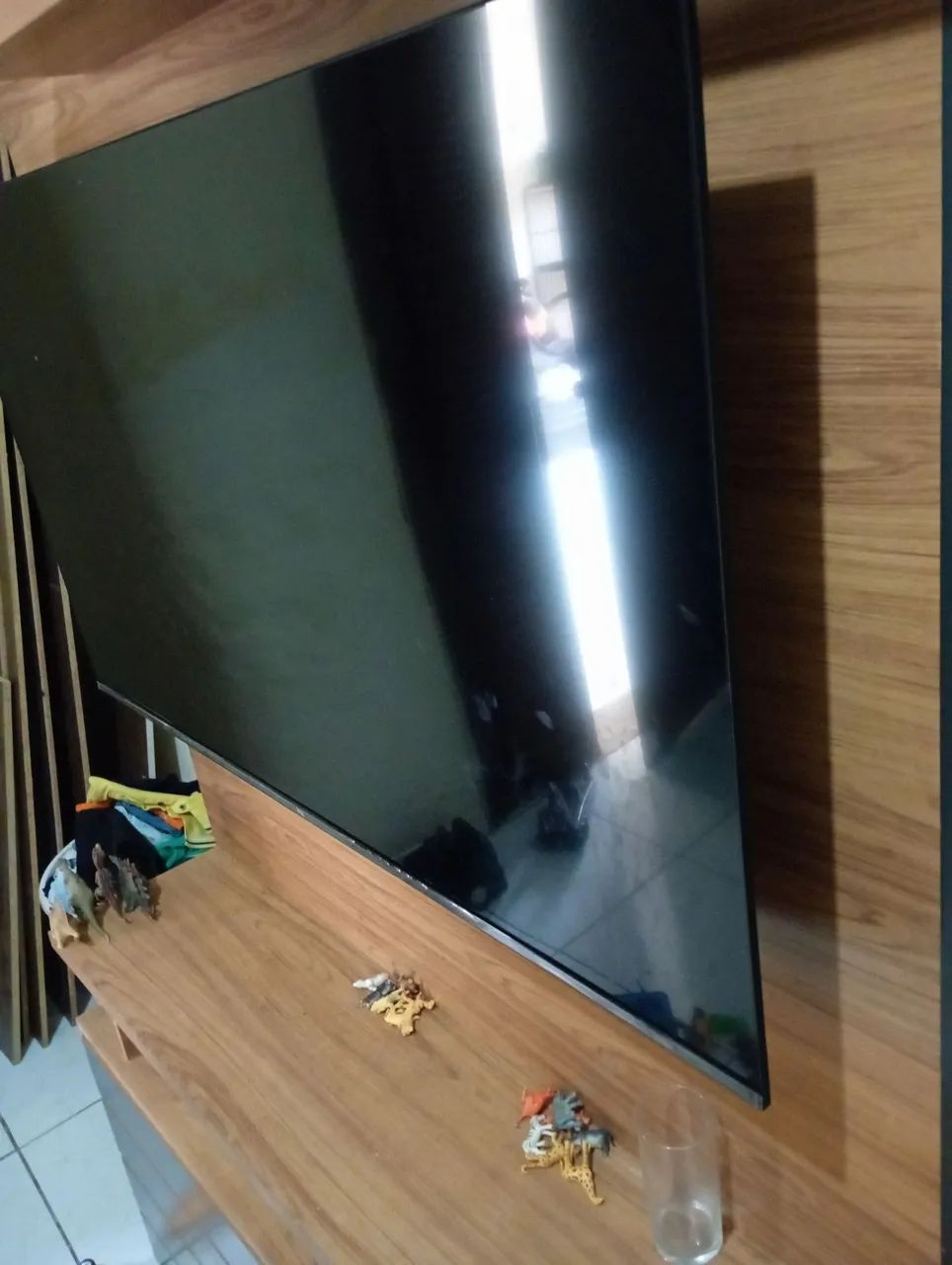 Vendo uma tv de 55 polegadas com defeito na tela 
