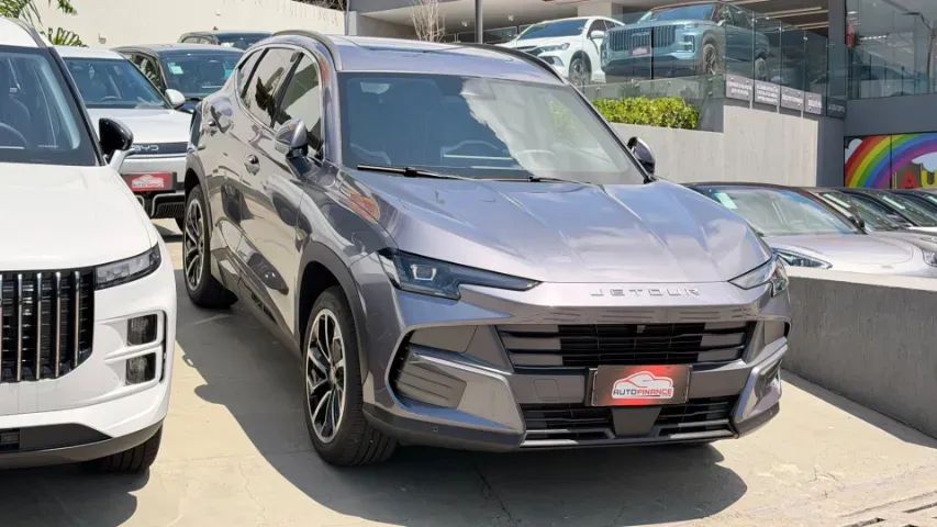 Jetour S06 Premium 2027