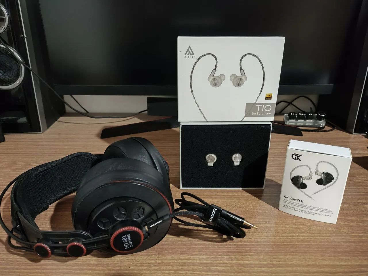 Artti T10 + GK Kunten + Superlux HD681