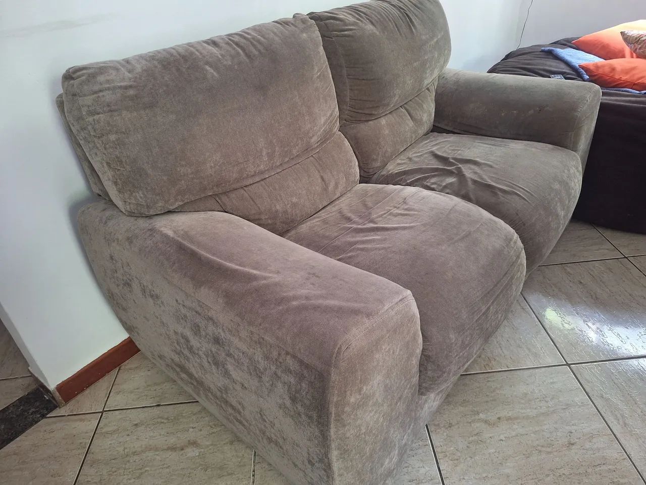 Sofá de 2 e 3 lugares - Foto 4