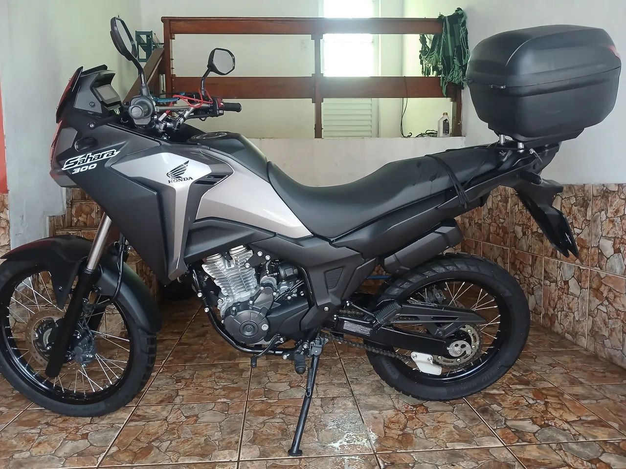 Honda sahara 300 abs  - Foto 3