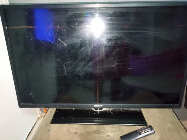 TVs Usada com defeitos sendo SEMPRETOSHIBA 39 PLEGADAS,LG 42 - Foto 4