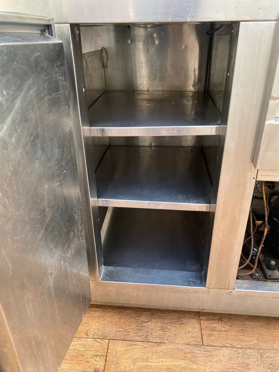 Balcão Inox (Condimentadora) - Foto 3