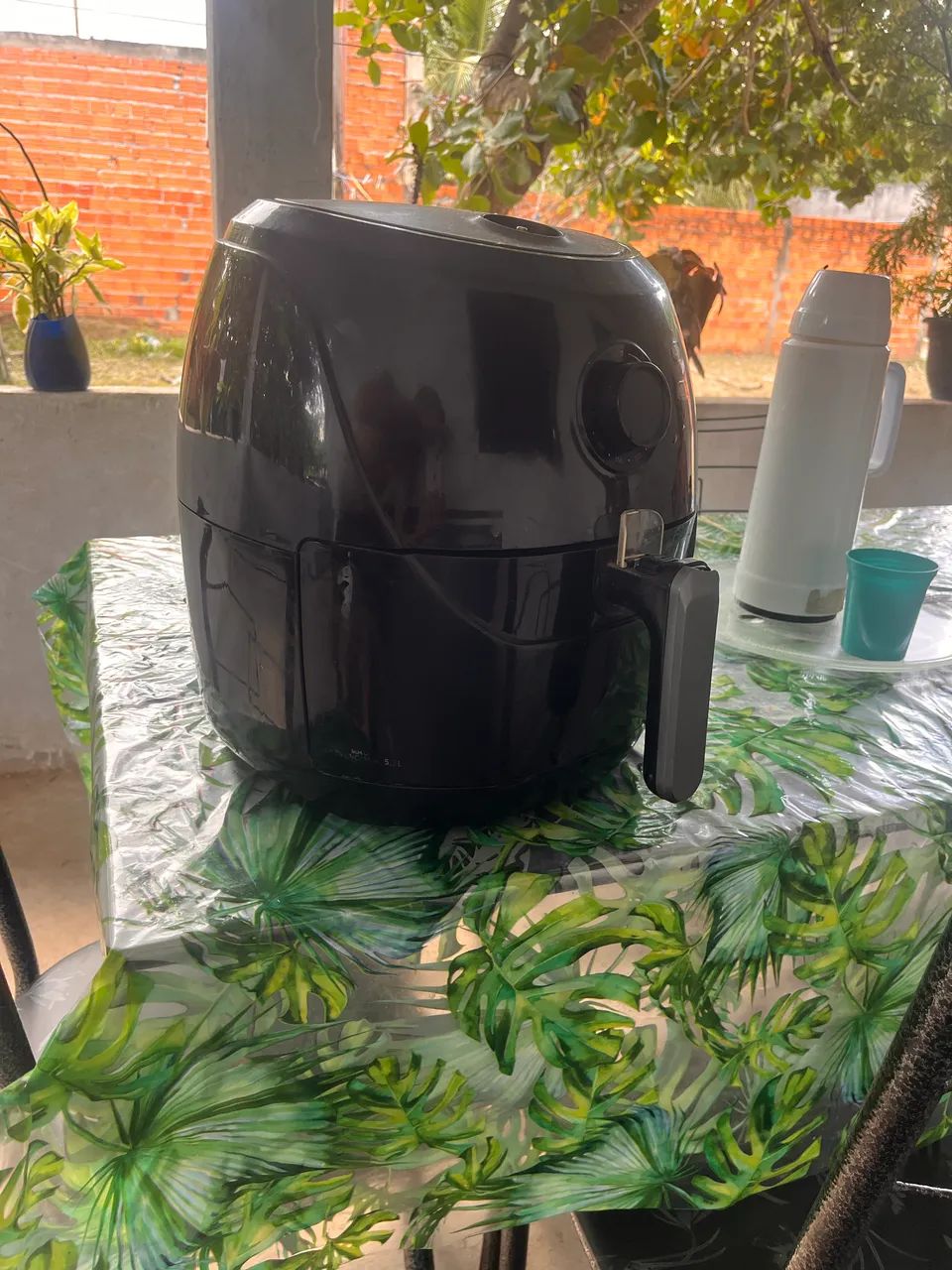 Ar condicionado e air fryer 
