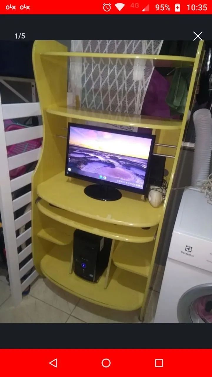 Vende computador completo com escrivaninha 