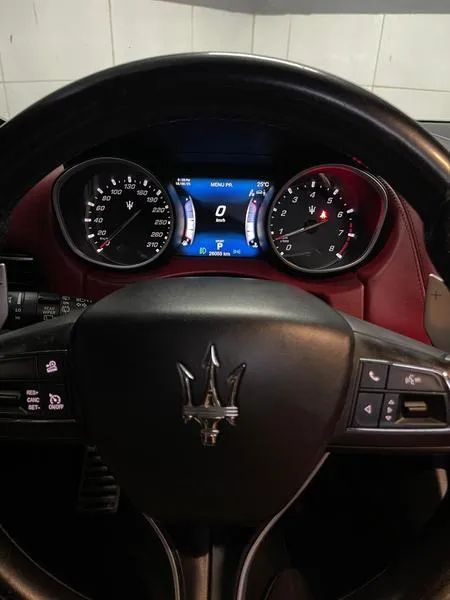 Maserati Levante 3.0 V6 350cv Aut., foto 11 de 18