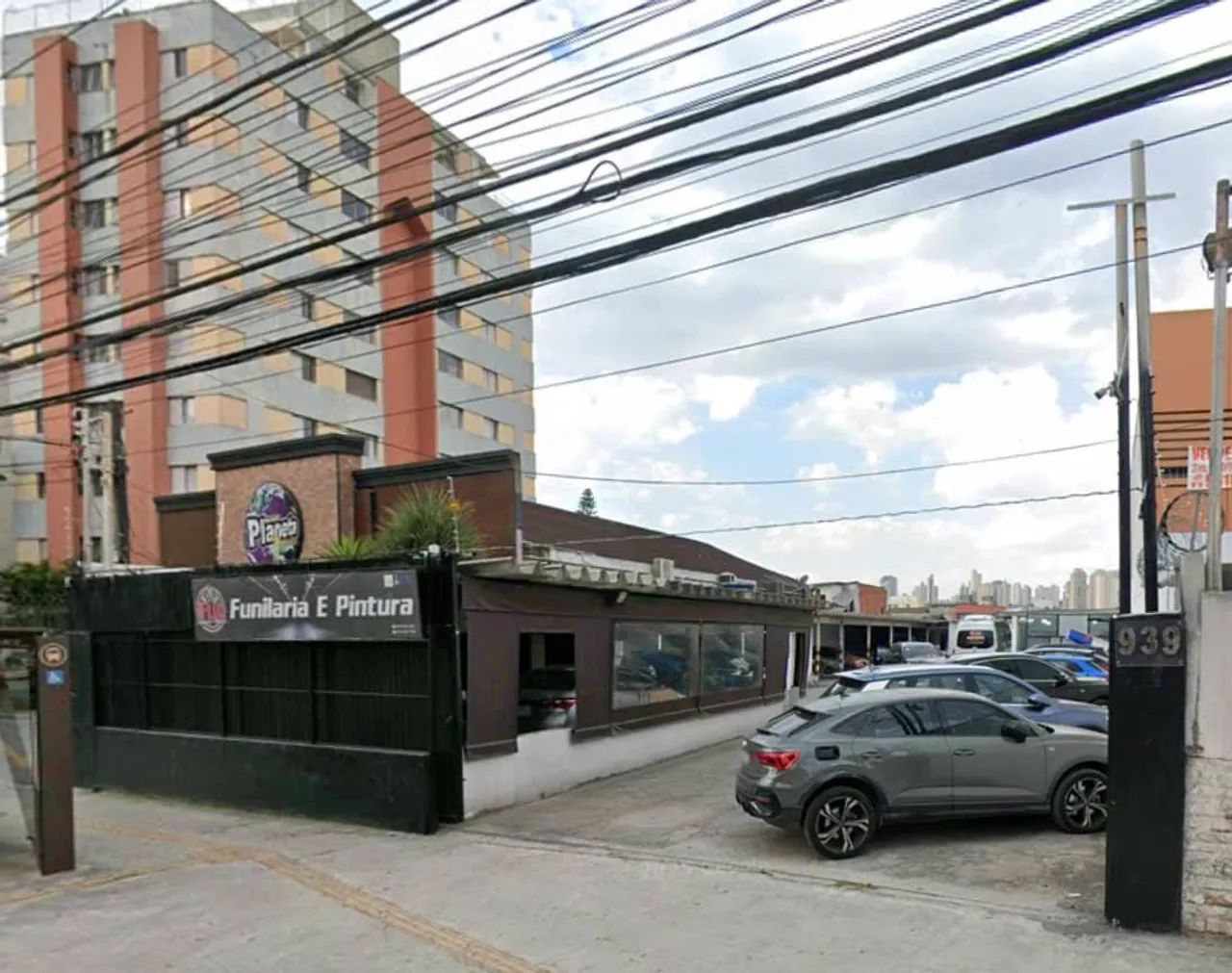 Terreno na Avenida Dom Pedro I, 939  884 m²