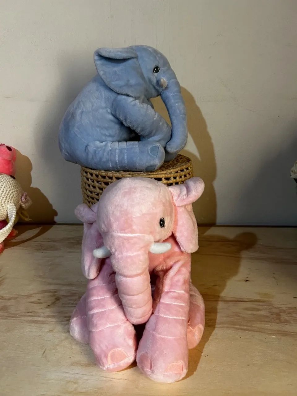 Pelúcia Elefante rosa e azul  - Foto 2
