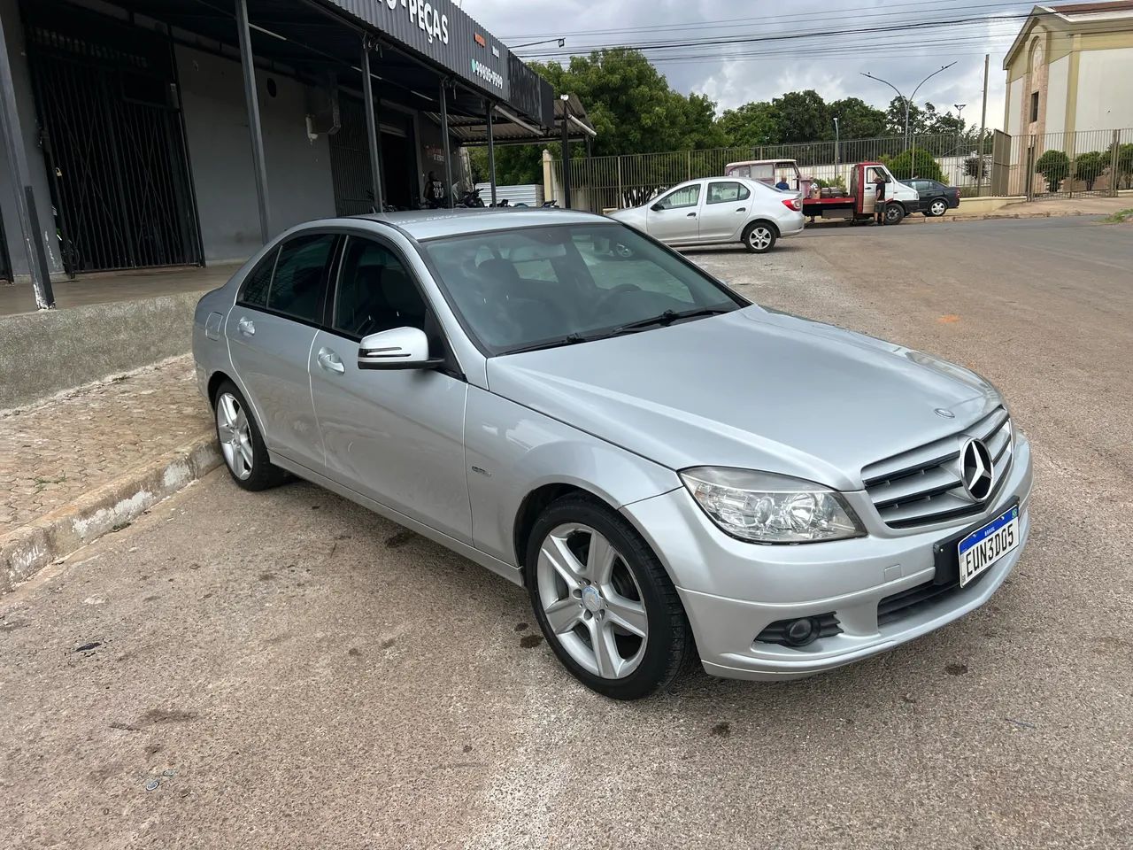 Mercedes-Benz C-180 CGI Classic 1.8 16V 156cv Aut. 2011