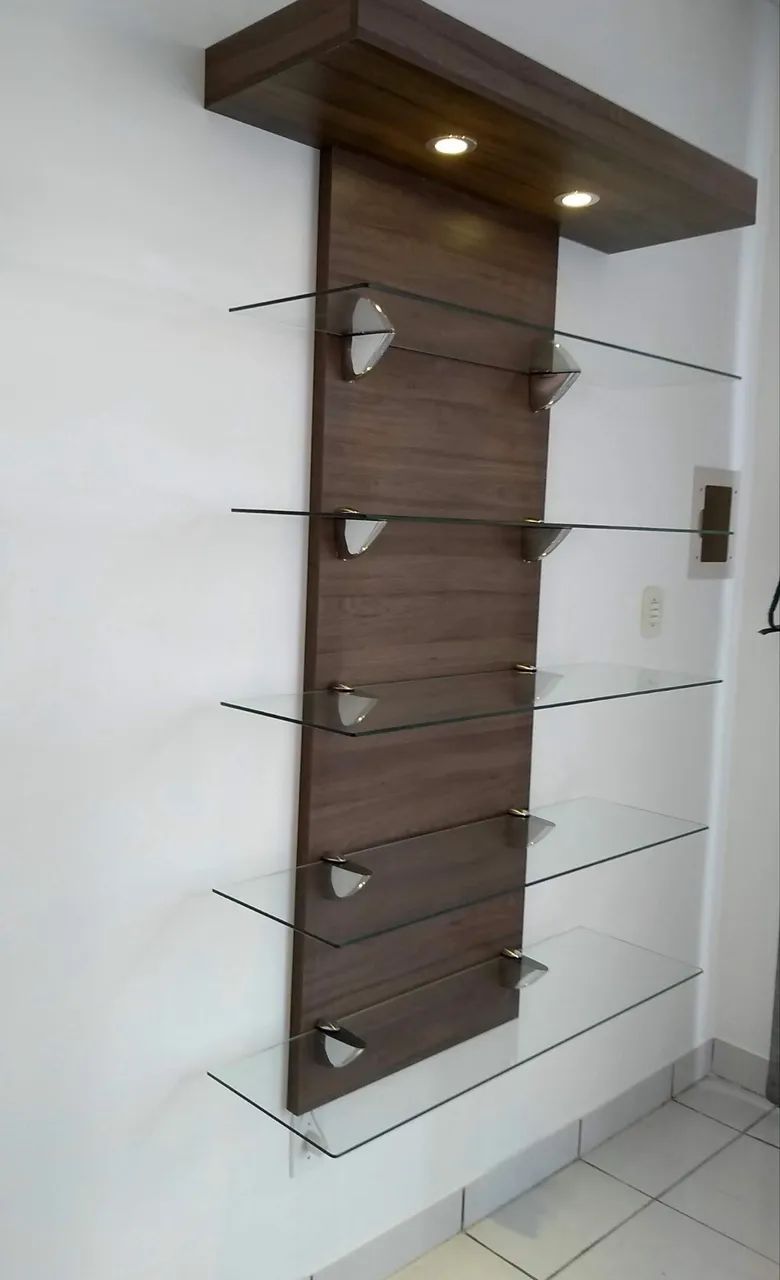 Prateleiras MDF com vidros - Foto 2