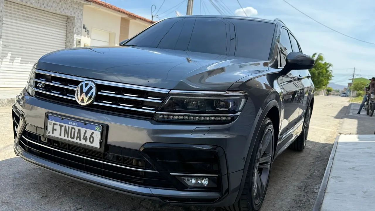 Volkswagen Tiguan TIGUAN Allspac R-Line 350 TSI 2.0 4x4 2018