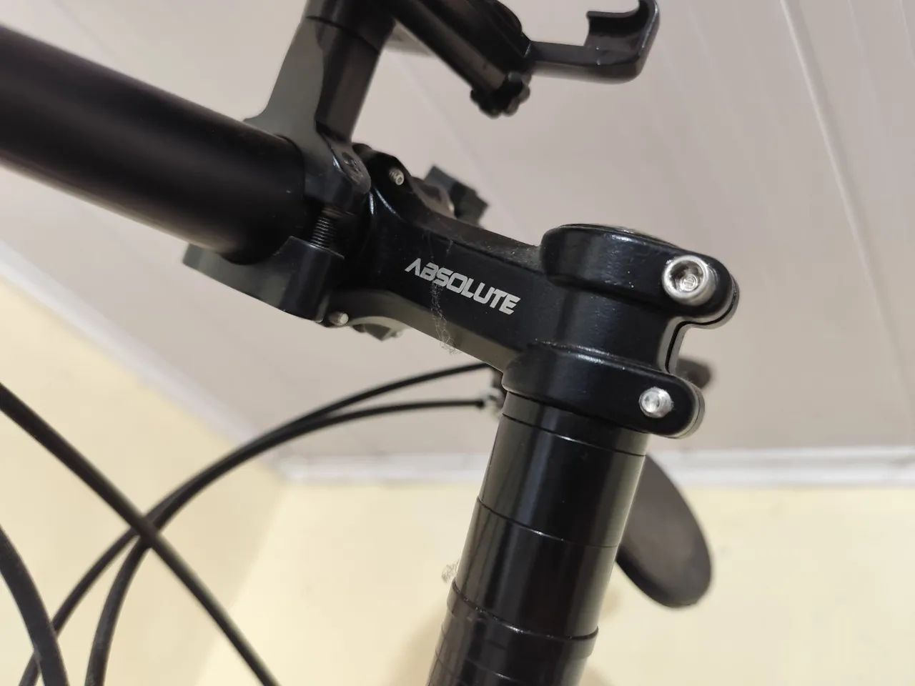 Bicicleta Aro 29 Quadro 21" com freio à disco e amortecedor  - Foto 3